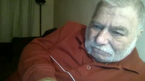 Snapshot of louis_chokdee chatting on December 1, 2024, 8:20 pm louis_chokdee online show from December 1, 2024, 8:20 pm