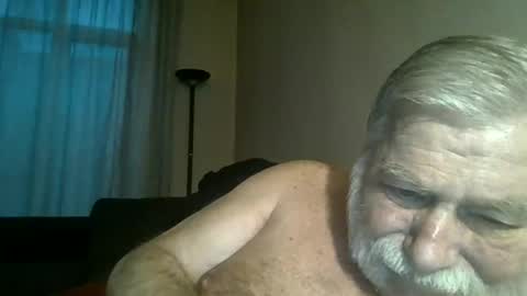 Snapshot of louis_chokdee chatting on January 23, 2025, 4:26 pm louis_chokdee online show from January 23, 2025, 4:26 pm