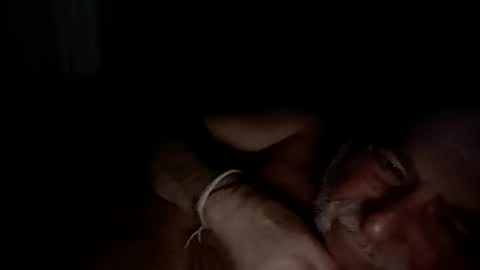 Snapshot of louis_chokdee chatting on October 13, 2025, 5:13 pm louis_chokdee online show from October 13, 2025, 5:13 pm