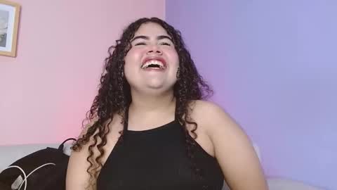 lourdes_moon22 online show from October 14, 2025, 12:50 pm