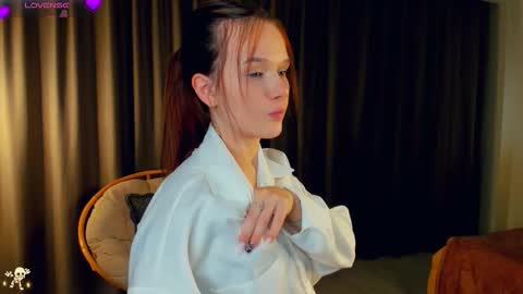 Snapshot of louriezita chatting on November 9, 2025, 5:55 pm Brook and Del online show from November 9, 2025, 5:55 pm