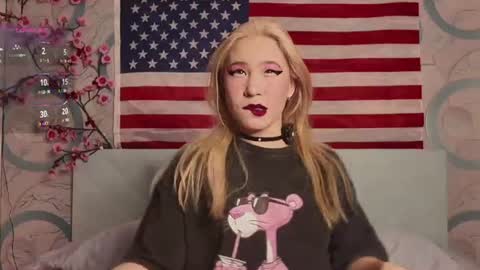 lovamanda online show from July 5, 2026, 9:44 pm