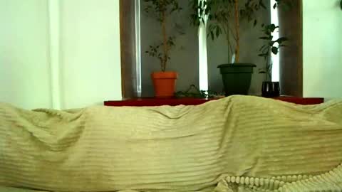 Snapshot of love_attation chatting on February 2, 2025, 4:15 am Cute face online show from February 2, 2025, 4:15 am