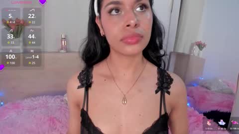 Cam online show from November 13, 2025, 4:44 am