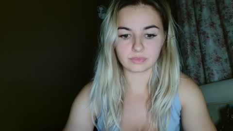 Snapshot of love_dom_meg chatting on September 19, 2025, 8:31 pm Megane online show from September 19, 2025, 8:31 pm