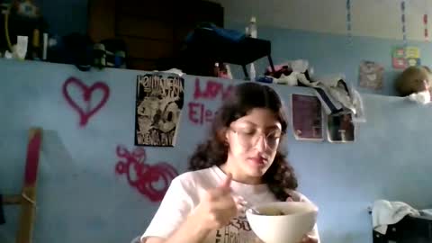 love_electra online show from September 28, 2025, 8:25 pm