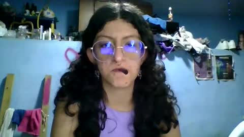 love_electra online show from October 15, 2025, 2:11 am