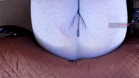 Snapshot of love_hard_kiru chatting on March 4, 2026, 8:31 am Kira online show from March 4, 2026, 8:31 am