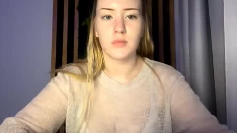 Snapshot of love_haven chatting on November 14, 2025, 4:28 pm Megan online show from November 14, 2025, 4:28 pm