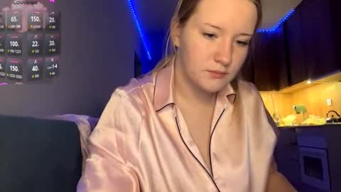 Snapshot of love_haven chatting on February 24, 2026, 7:56 pm Megan online show from February 24, 2026, 7:56 pm