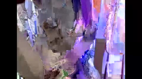 Snapshot of love_riva chatting on September 11, 2025, 3:17 am Riva online show from September 11, 2025, 3:17 am