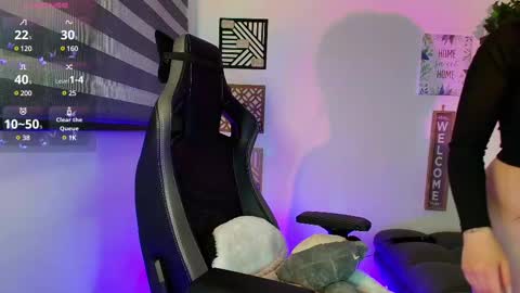 Snapshot of love_sharol chatting on February 20, 2025, 12:30 am Sharol Leon online show from February 20, 2025, 12:30 am