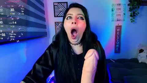 Snapshot of love_sharol chatting on February 22, 2025, 4:07 am Sharol Leon online show from February 22, 2025, 4:07 am