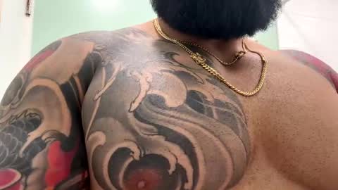 loveathickbitch online show from September 21, 2025, 9:05 pm