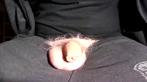 loveboys2025 online show from November 16, 2025, 3:39 pm