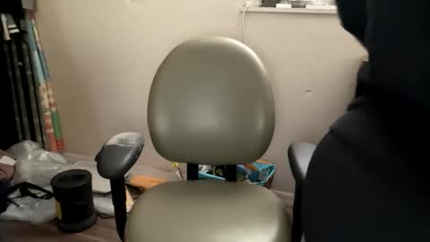 Ashley and Leon online show from March 30, 2026, 5:58 pm