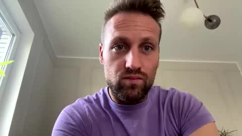 Snapshot of lovefuesse chatting on November 4, 2025, 7:40 am lovefuesse online show from November 4, 2025, 7:40 am