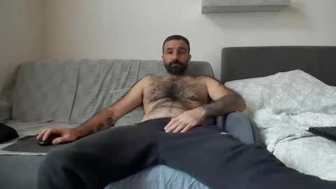 Snapshot of loveivat80 chatting on October 5, 2025, 7:07 am loveivat80 online show from October 5, 2025, 7:07 am