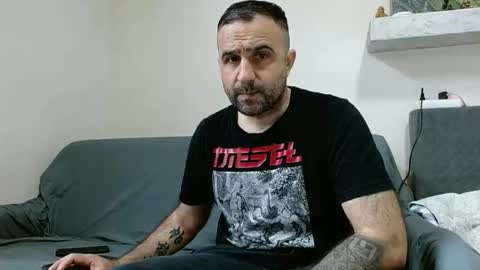 loveivat80 online show from March 23, 2026, 5:55 am