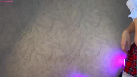 Molly online show from March 30, 2026, 6:53 pm