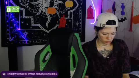 Alex  Violet online show from November 4, 2025, 1:38 am