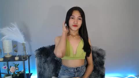 Snapshot of lovely_bellax chatting on May 11, 2026, 9:34 pm BELLA online show from May 11, 2026, 9:34 pm