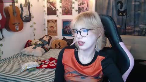 Cassie online show from June 5, 2026, 12:17 am