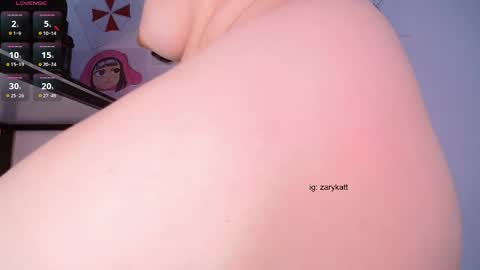 Independent model Modelo independiente online show from May 21, 2026, 4:41 am