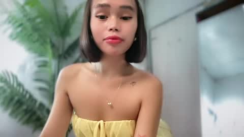 lovely_cittie18 online show from May 17, 2026, 7:17 am