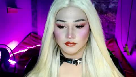 Snapshot of lovely_coleen chatting on December 1, 2025, 9:42 pm lovely_coleen online show from December 1, 2025, 9:42 pm