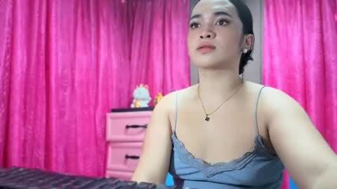 LOVE online show from December 4, 2025, 8:01 am