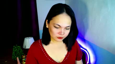 lovely_mara69x online show from November 10, 2025, 12:20 am