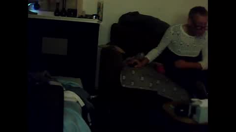 Snapshot of lovely_me165244 chatting on November 18, 2025, 1:22 am mooie man online show from November 18, 2025, 1:22 am