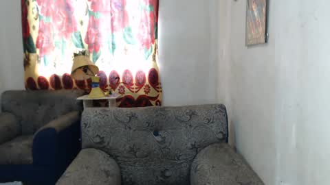 Snapshot of lovely_singlemom chatting on January 23, 2025, 2:12 am ask me dear online show from January 23, 2025, 2:12 am