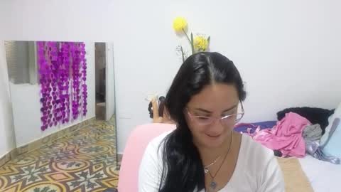 Snapshot of lovely_trix_ chatting on October 12, 2025, 11:42 am Trix online show from October 12, 2025, 11:42 am