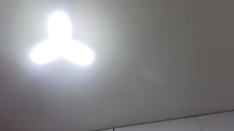 Snapshot of lovely_trix_ chatting on November 7, 2025, 11:43 am Trix online show from November 7, 2025, 11:43 am