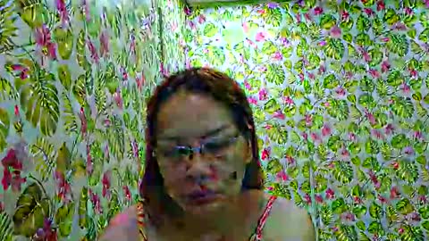 lovelyasiancutie online show from June 10, 2026, 8:08 pm