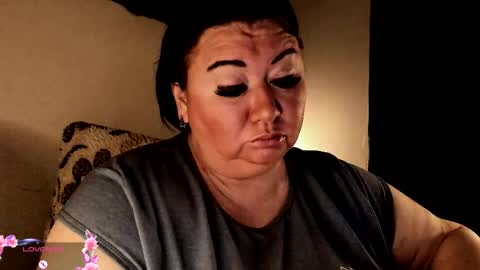 Anelana online show from October 1, 2025, 5:13 am