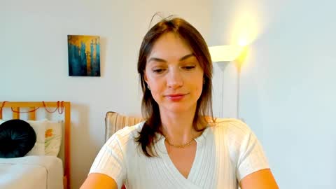 Snapshot of lovelyeemia chatting on December 25, 2024, 9:24 am Mia online show from December 25, 2024, 9:24 am
