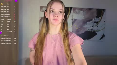 Snapshot of lovelygracee chatting on October 25, 2025, 1:40 pm lovelygracee online show from October 25, 2025, 1:40 pm