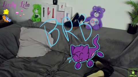 Snapshot of lovelylola_fr chatting on March 3, 2025, 11:46 pm Lola online show from March 3, 2025, 11:46 pm