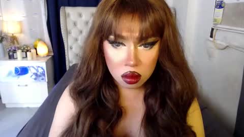 Snapshot of lovelymarie69 chatting on December 2, 2024, 5:37 pm Rebeca online show from December 2, 2024, 5:37 pm