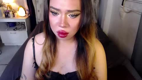 Snapshot of lovelymarie69 chatting on December 5, 2024, 6:44 pm Rebeca online show from December 5, 2024, 6:44 pm