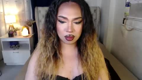 Snapshot of lovelymarie69 chatting on January 6, 2025, 5:49 pm Rebeca online show from January 6, 2025, 5:49 pm