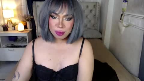 Snapshot of lovelymarie69 chatting on January 14, 2025, 5:45 pm Rebeca online show from January 14, 2025, 5:45 pm