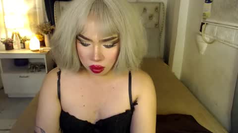 Snapshot of lovelymarie69 chatting on January 15, 2025, 8:48 pm Rebeca online show from January 15, 2025, 8:48 pm
