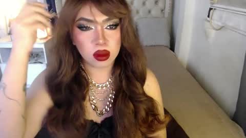 Snapshot of lovelymarie69 chatting on February 2, 2025, 8:51 pm Rebeca online show from February 2, 2025, 8:51 pm