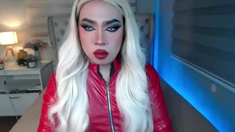 Snapshot of lovelymarie69 chatting on February 9, 2025, 5:33 pm Rebeca online show from February 9, 2025, 5:33 pm