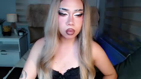 Snapshot of lovelymarie69 chatting on November 10, 2025, 6:40 pm Rebeca online show from November 10, 2025, 6:40 pm