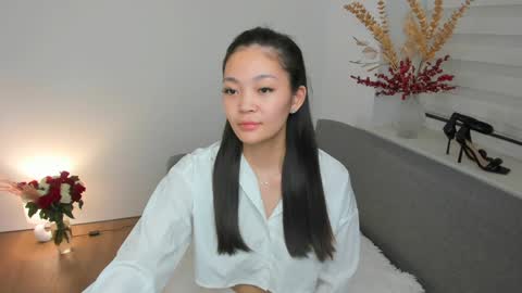 Snapshot of lovelynightt chatting on February 5, 2025, 7:10 pm kim online show from February 5, 2025, 7:10 pm